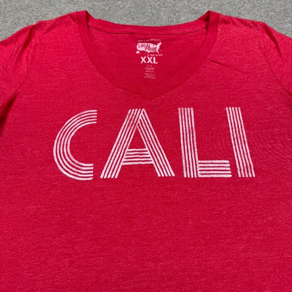 Todd Snyder x Local Pride T Shirt Womens Size 2XL XXL Red V Neck Short S… - Picture 3 of 7